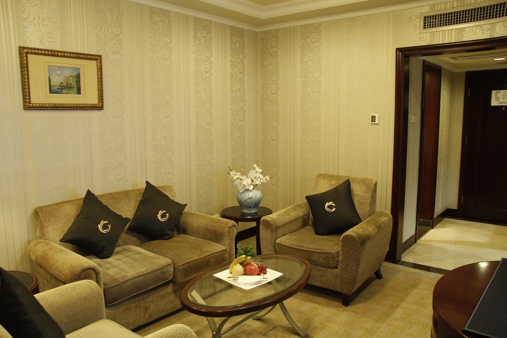 The Royal Marina Plaza Hotel Guangzhou Luaran gambar