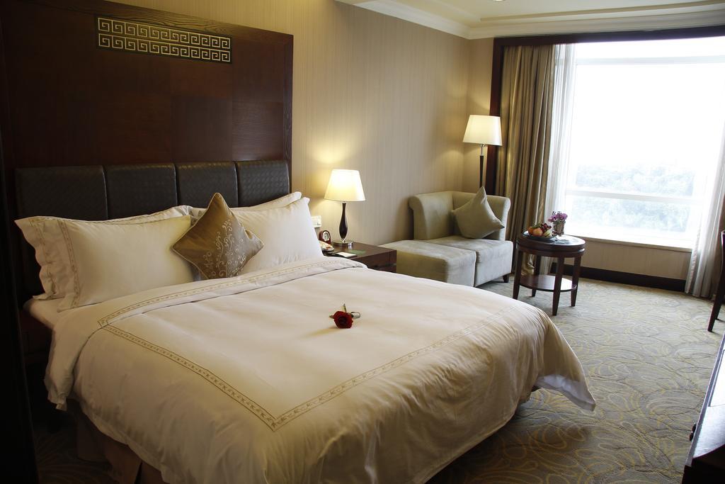 The Royal Marina Plaza Hotel Guangzhou Luaran gambar
