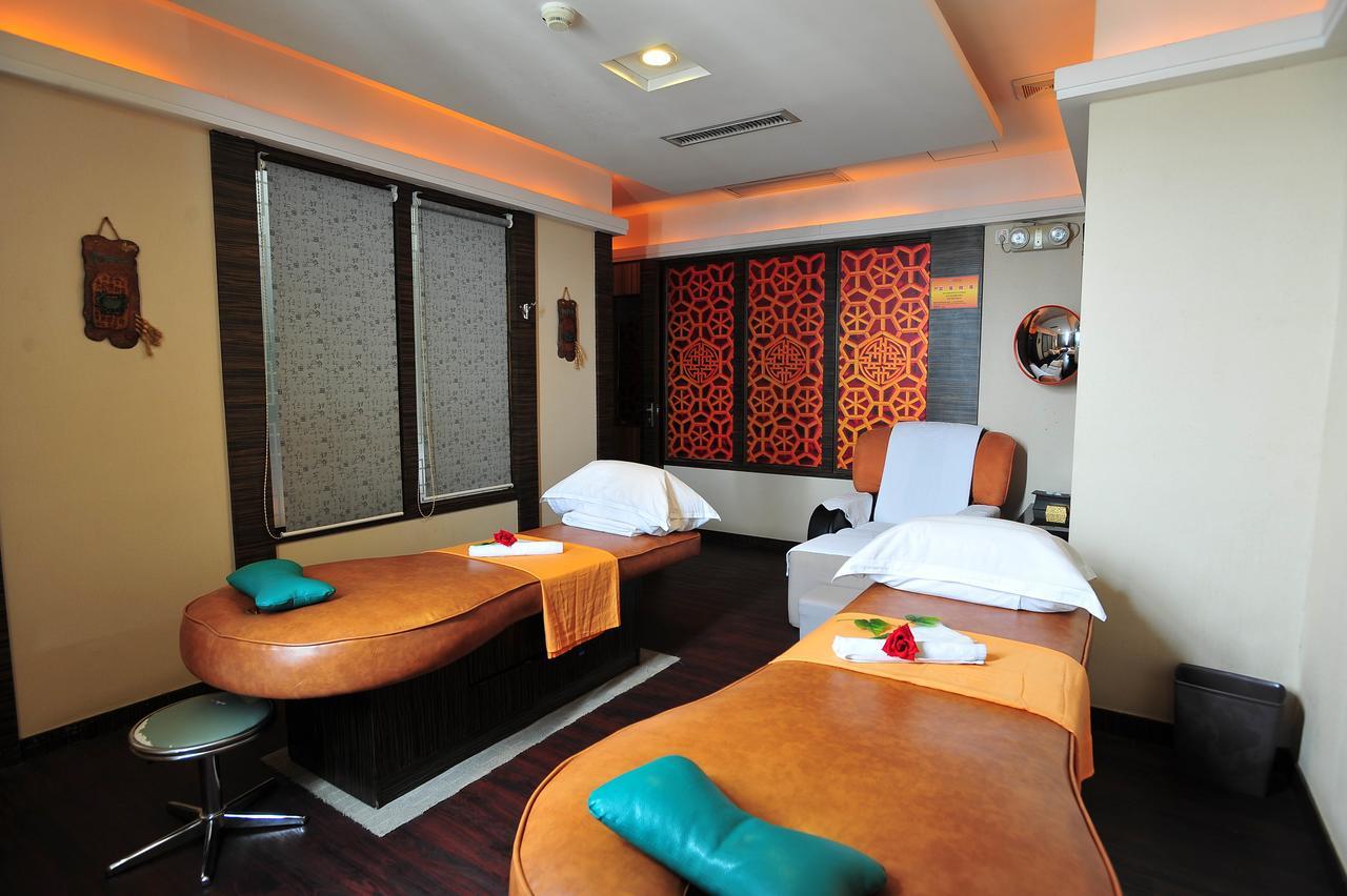 The Royal Marina Plaza Hotel Guangzhou Luaran gambar